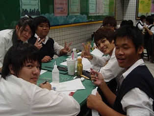 抗震競賽 抗震競賽