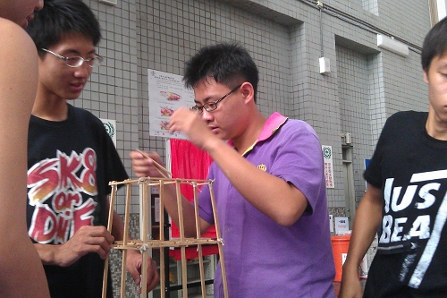 抗震競賽 抗震競賽