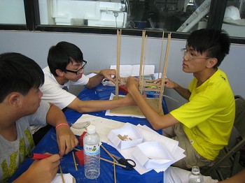 抗震競賽 抗震競賽